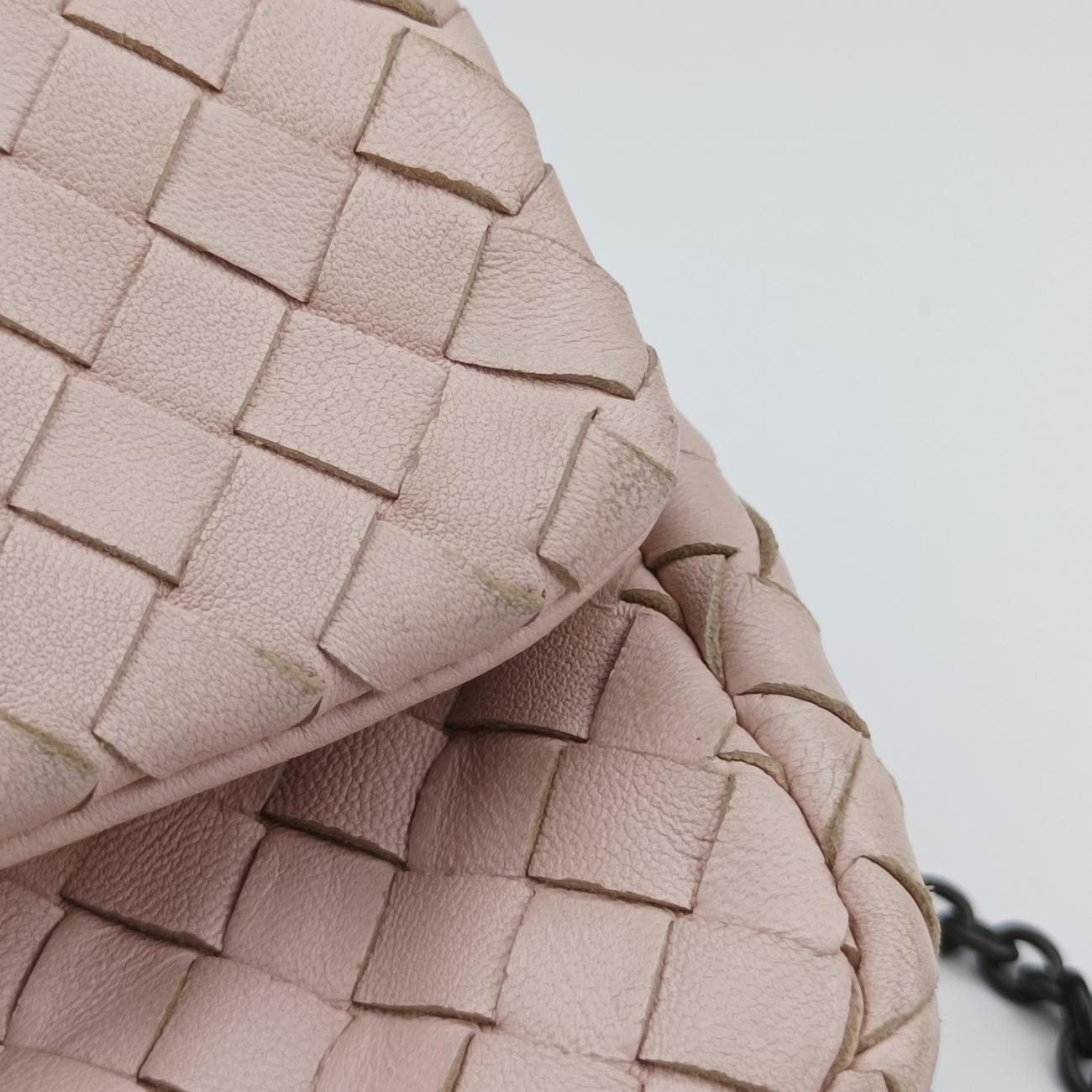 Intreccaito Olimpia Pink lambskin B05479957Iイントレチャート オリンピア ピンク ラムスキン B05479957I