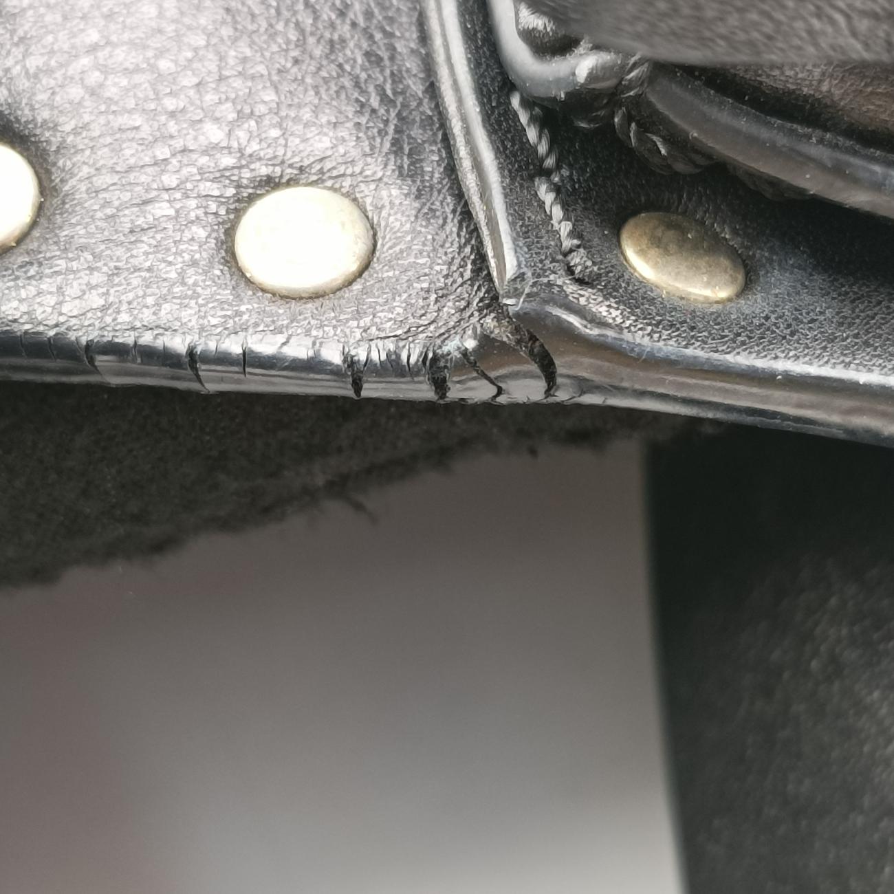 ROCKSTUD Black Leather BS-D361BOL1ロックスタッド ブラック レザー BS-D361BOL1