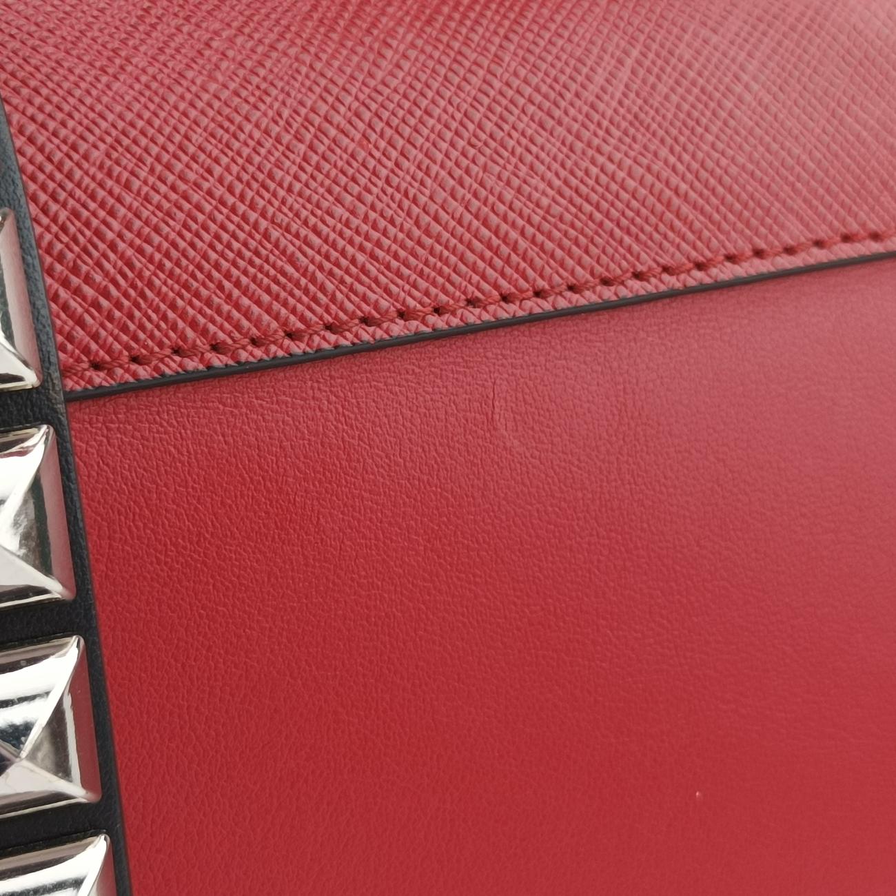 Electra Studded Red Leather x Saffiano leather 1BD120 25エレクトラ スタッズ レッド レザー×サフィアーノレザー 1BD120 25