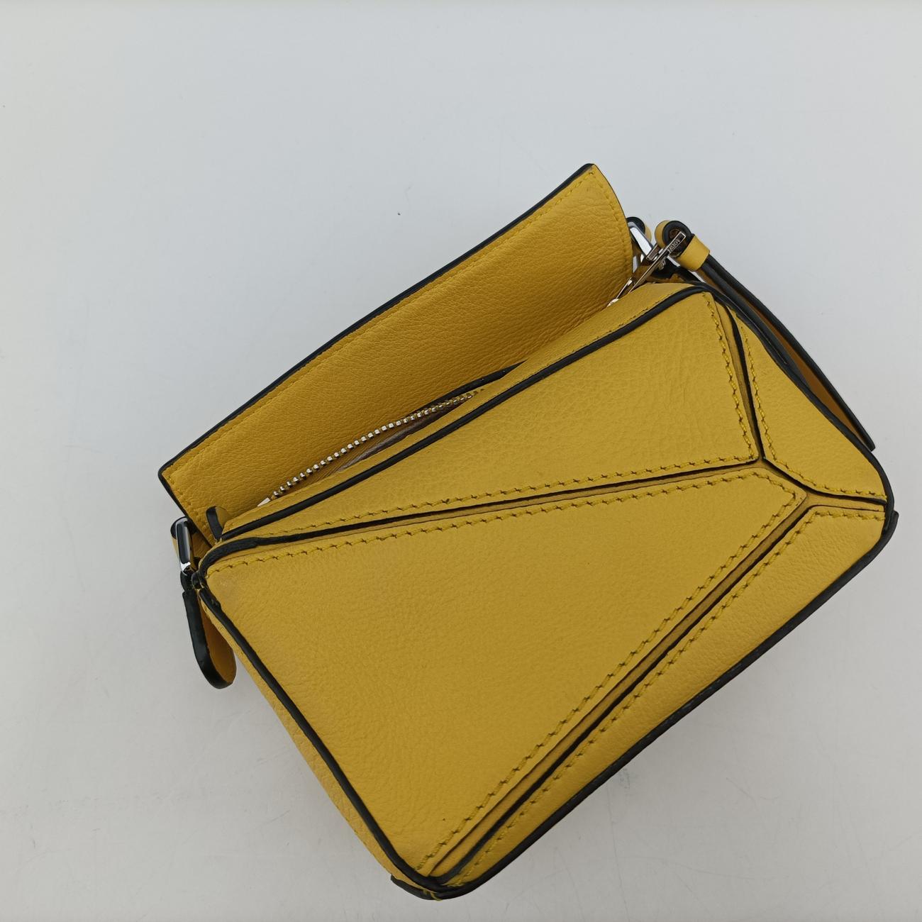 Puzzle mini Yellow Leather 01 21 07パズル ミニ イエロー レザー 01 21 07
