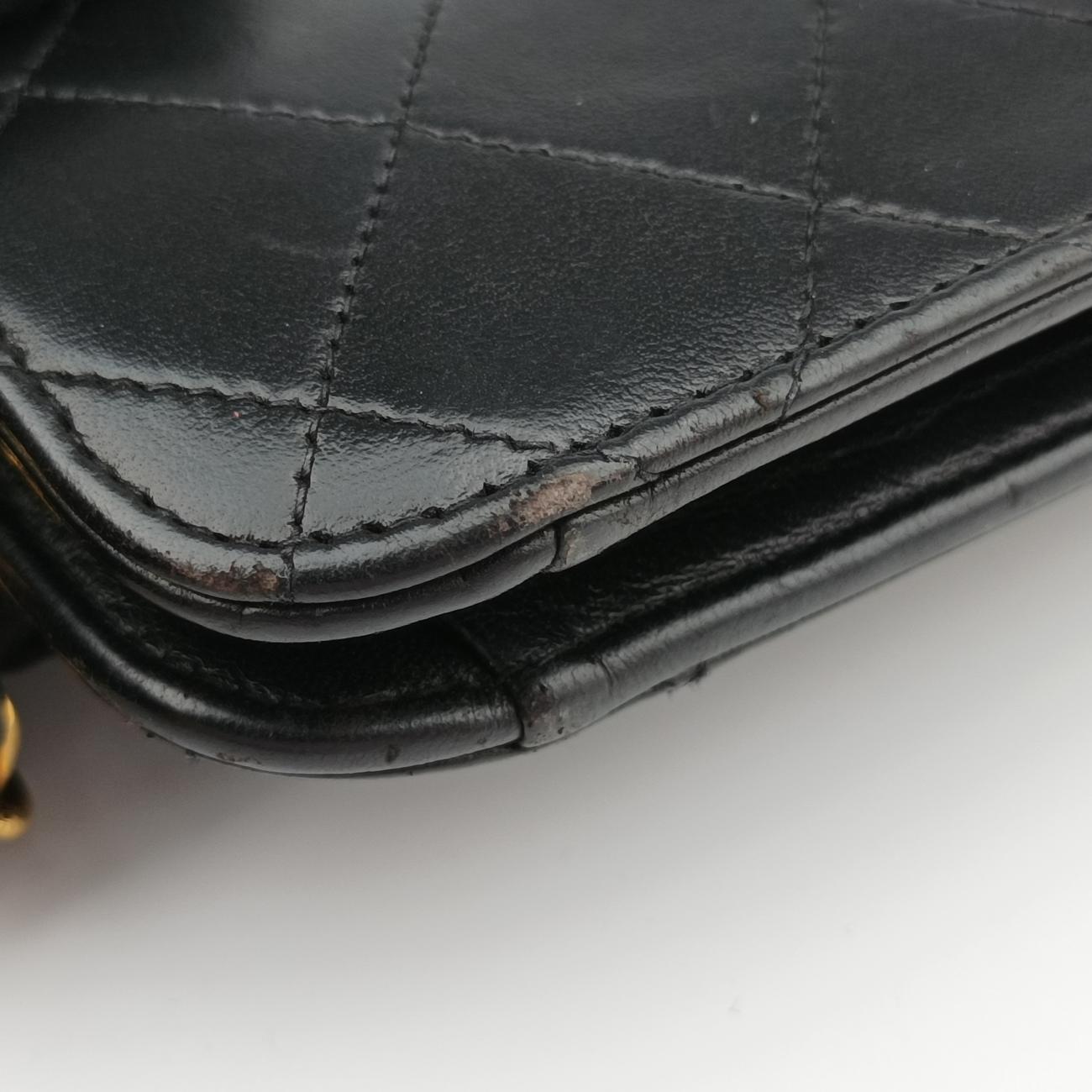 Matelasse 25 Push Lock Chain Black lambskin A03570 4974933マトラッセ25 プッシュロック チェーン ブラック ラムスキン A03570 4974933