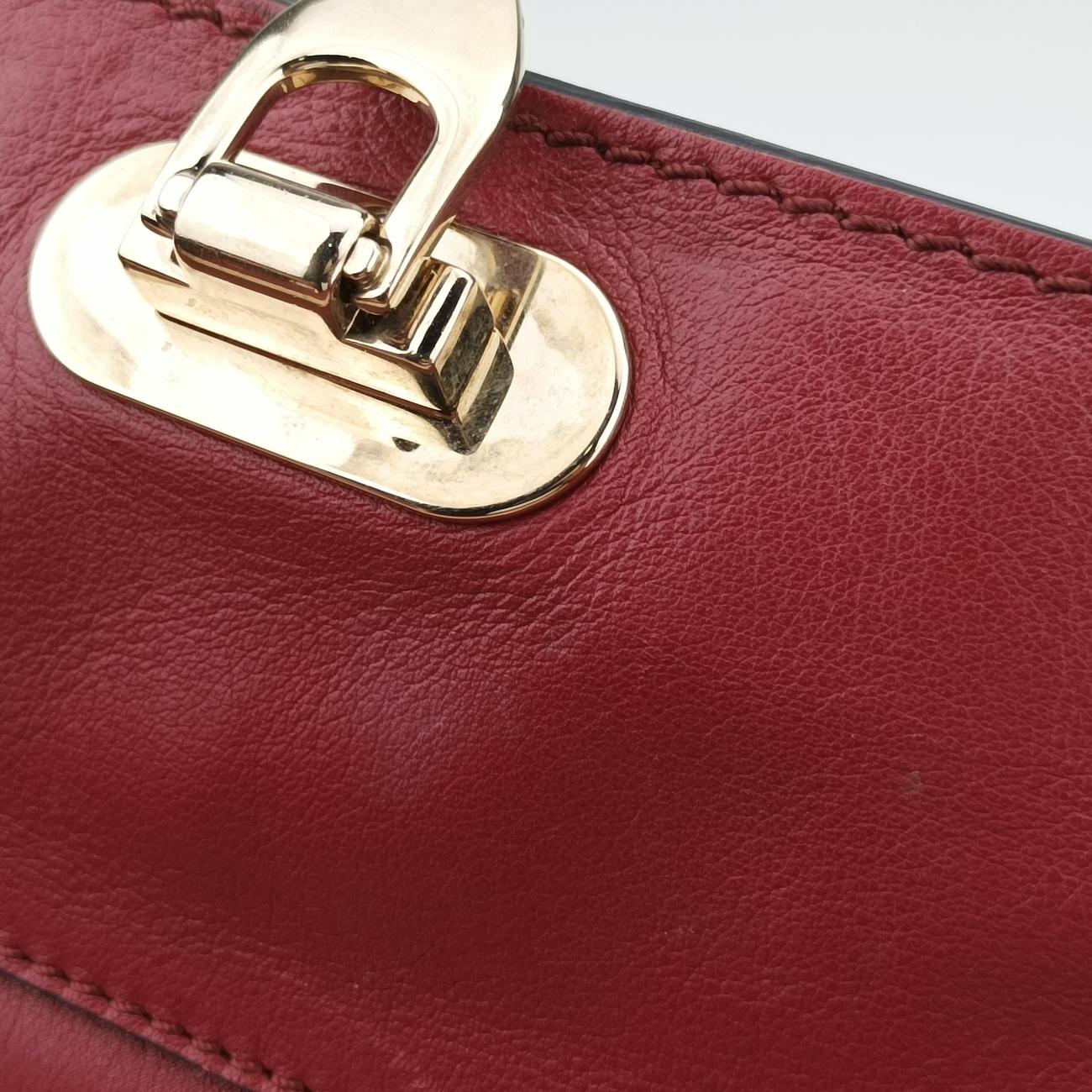Rockstud Red Leather BL-I037BOL2ロックスタッズ レッド レザー BL-I037BOL2