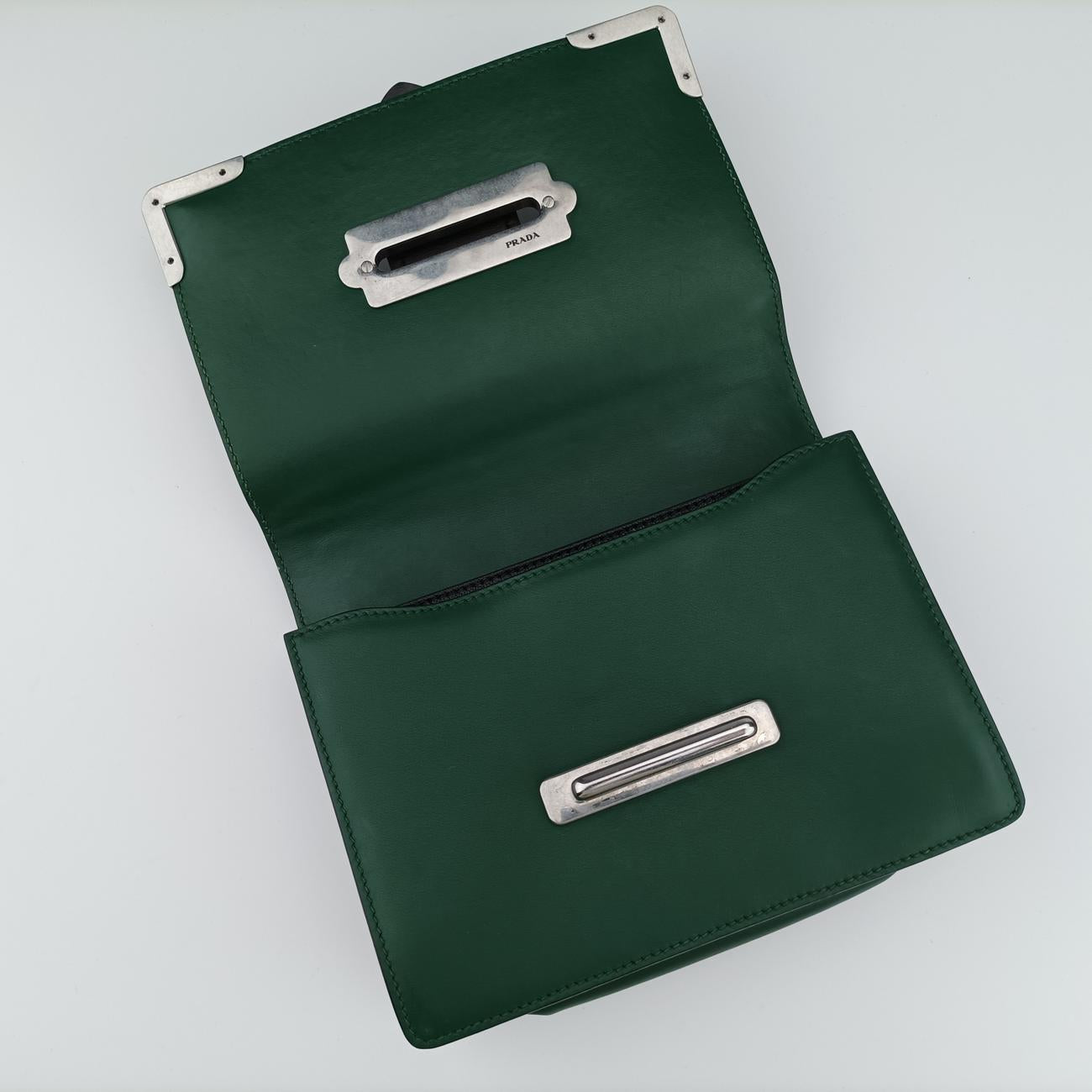 Cahier Green×Black Leather 1BH018 25カイエ グリーン×ブラック レザー 1BH018 25
