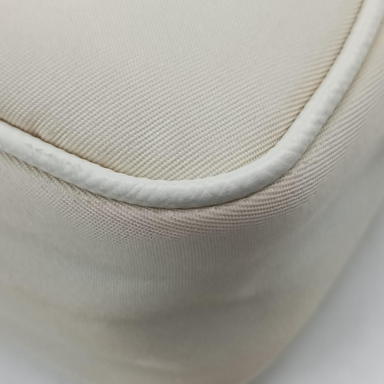 Re-Edition Nylon Mini white nylon 1TT122 42リエディションナイロンミニ ホワイト ナイロン 1TT122 42