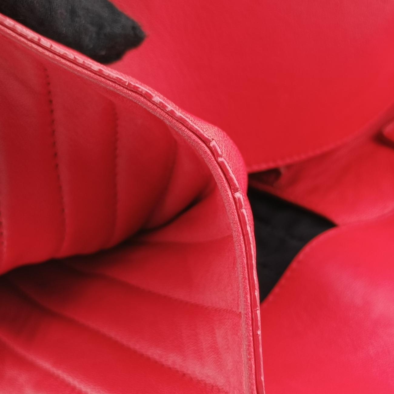 Quilted Papier A4 Tote Red Leather 236701.6502 515859キルティングペーパーA4トートバッグ レッド レザー 236701.6502 515859