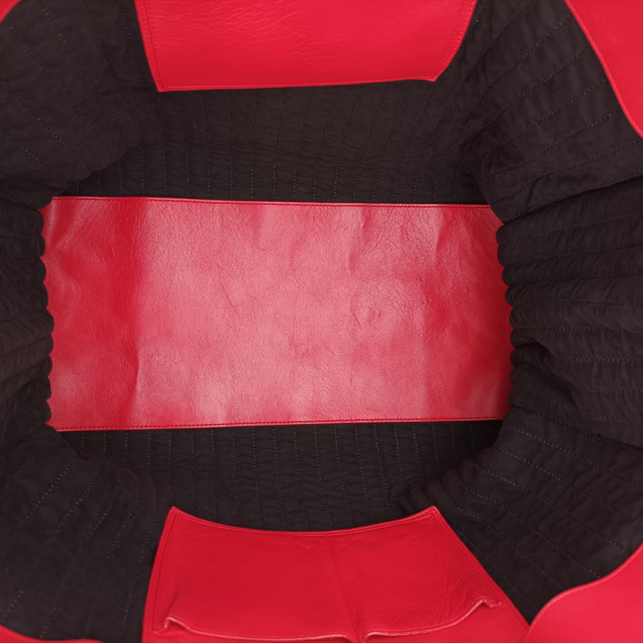 Quilted Papier A4 Tote Red Leather 236701.6502 515859キルティングペーパーA4トートバッグ レッド レザー 236701.6502 515859