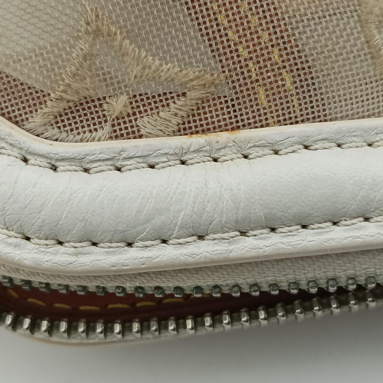 Transparence Lockit East West white Ikat nylon canvas× leather M40701 FO0142トランスペアレンス ロックイット イーストウエスト ホワイト イカットナイロンキャンバス×レザー M40701 FO0142