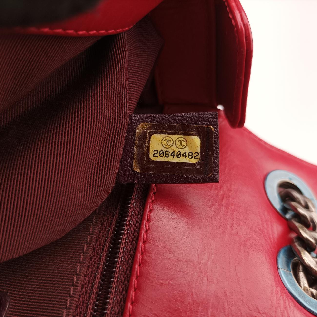 Coco Boy Flap Red lambskin 20640482ココボーイ シングルフラップ レッド ラムスキン A92796 20640482
