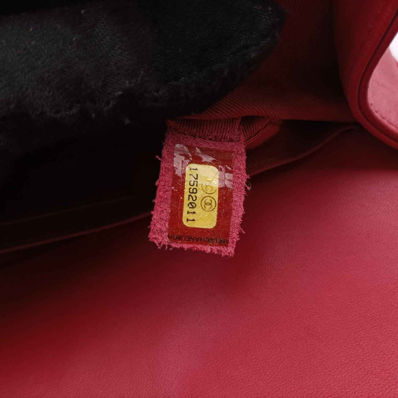 BOY CHANEL Red lambskin A66094 17592011ボーイシャネル レッド ラムスキン A66094 17592011