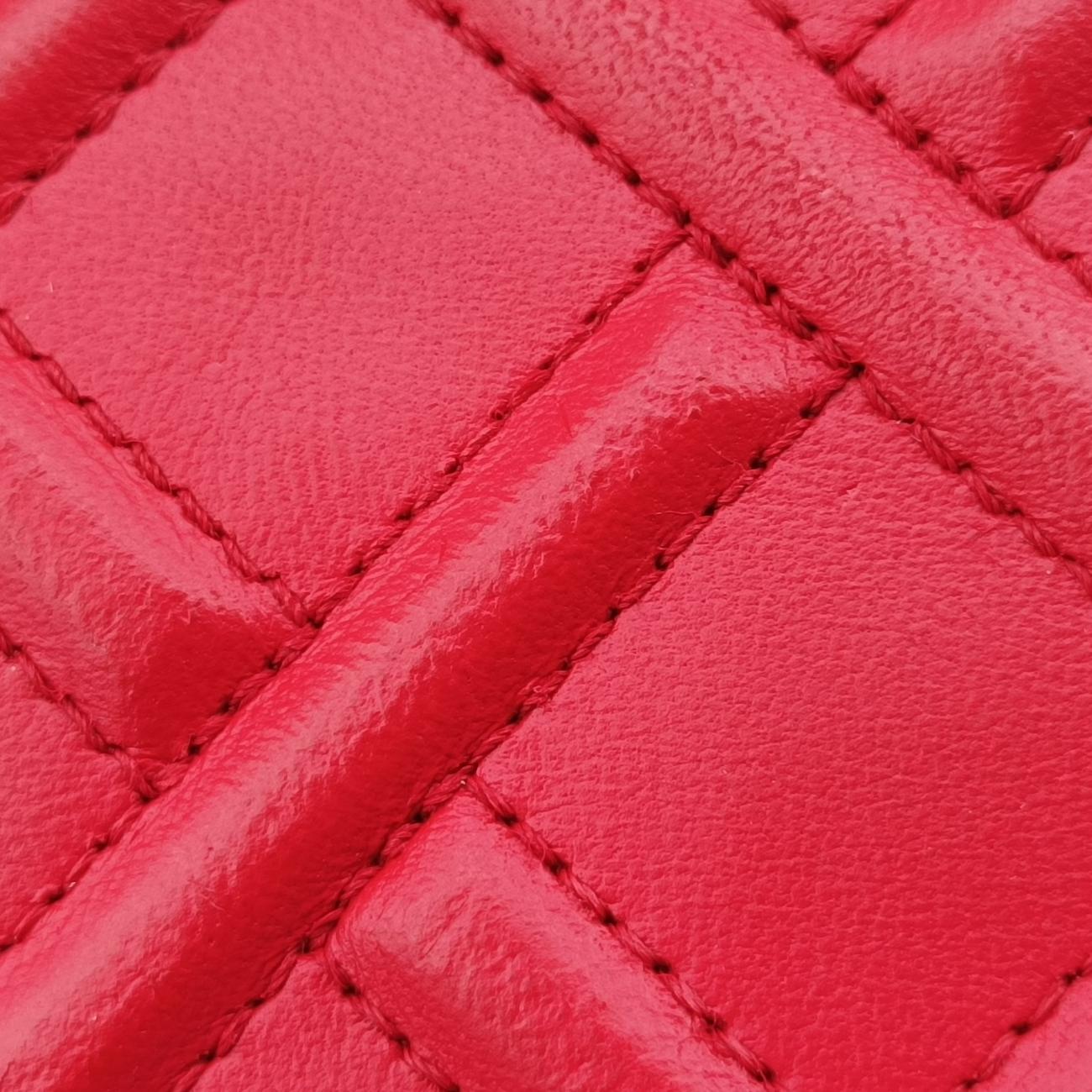 BOY CHANEL Red lambskin A66094 17592011ボーイシャネル レッド ラムスキン A66094 17592011