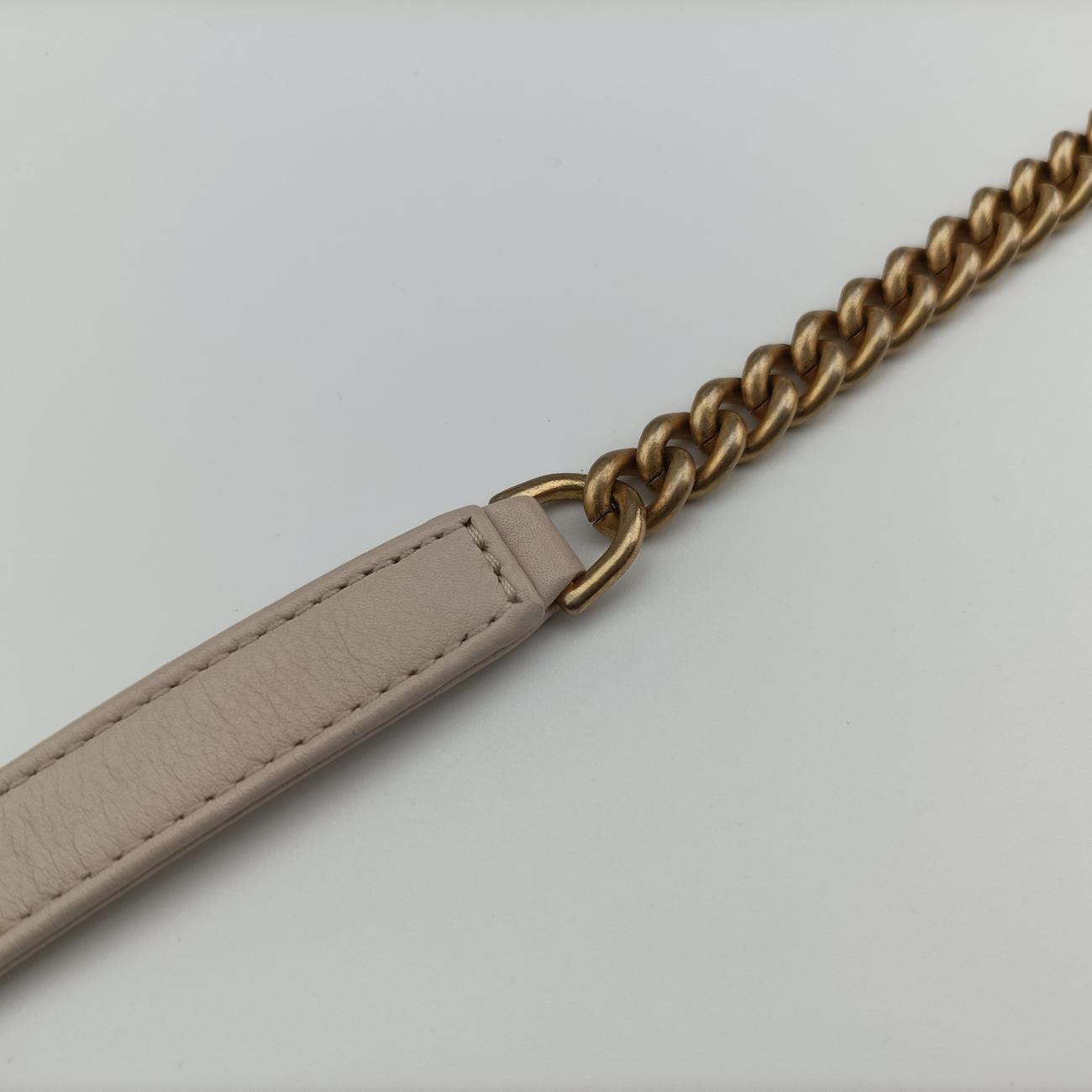 Button Up Double Zip Camera Pinkish Beige Leather 26387387ボタンアップダブルジップカメラ ピンキッシュベージュ レザー A57574 26387387