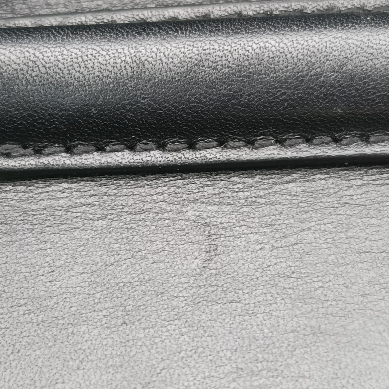 Studded flap Black Leather 347918 DPL347918.0114スタッズフラップ ブラック レザー 347918 DPL347918.0114