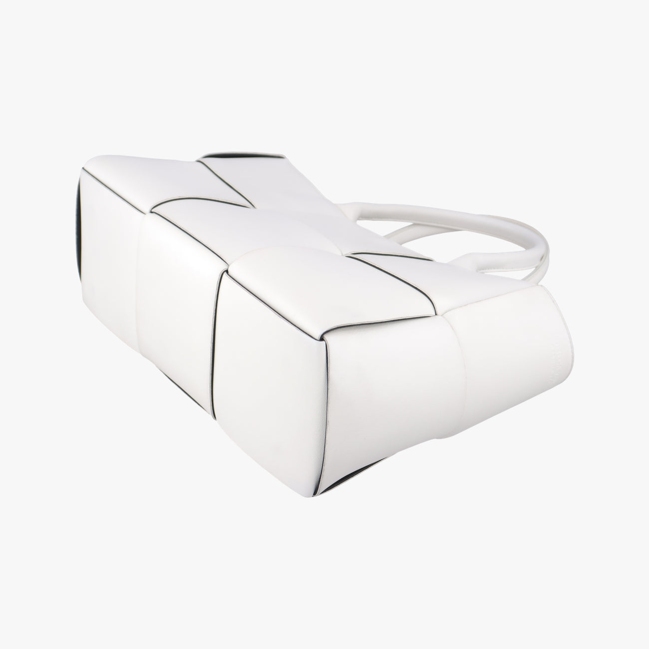 The Arcotote White lambskin B09591075Rザ アルコトート ホワイト ラムスキン B09591075R