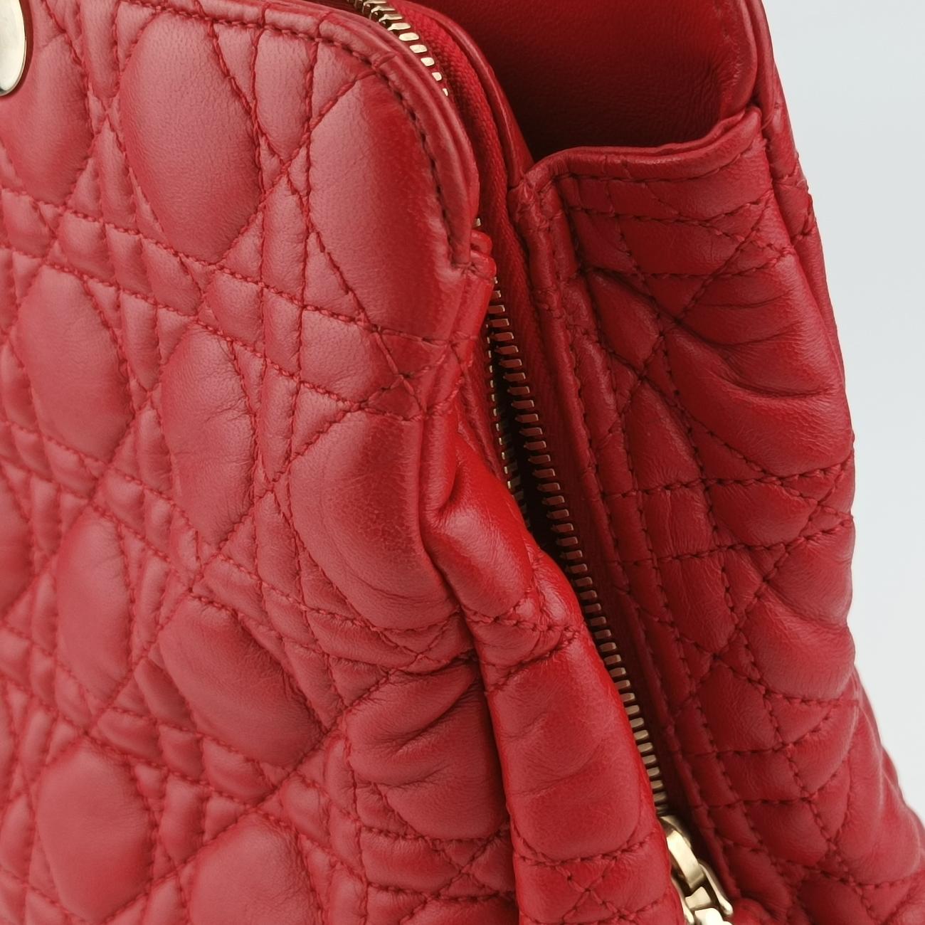 Cannage Dior Soft Shopping Red lambskin 01-BO-1103ディオールソフト レッド ラムスキン 01-BO-1103