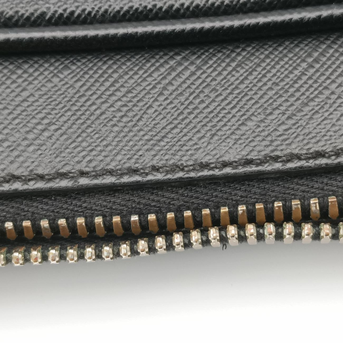 business bag briefcase Black SAFFIANO Leather 38ビジネスバッグ ブリーフケース ブラック サフィアーノレザー 2VE363 38