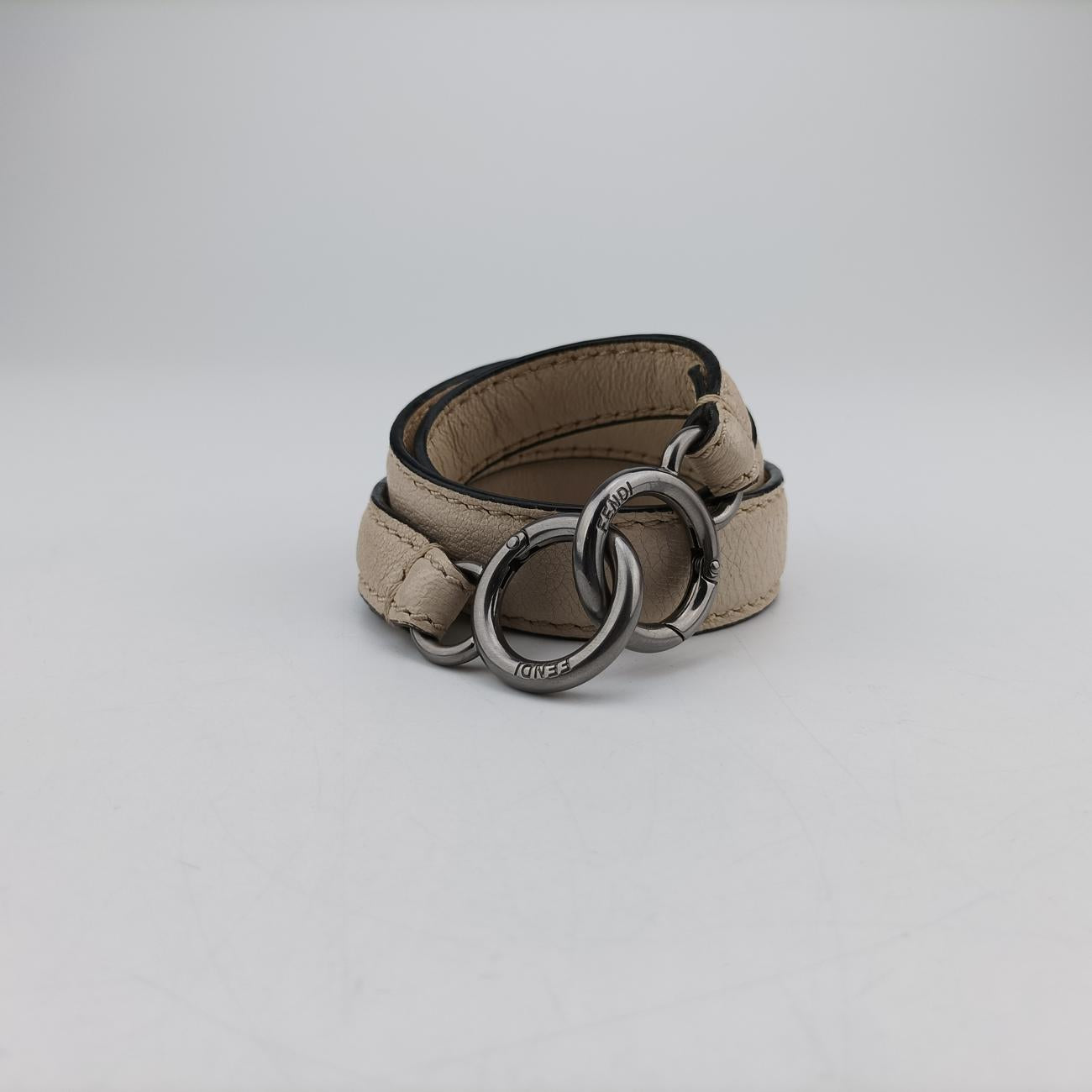 PEEKABOO Large Beige Leather 8BN210 2516-8BN210.DU9-109ピーカブー ラージ ベージュ レザー 8BN210 2516-8BN210.DU9-109