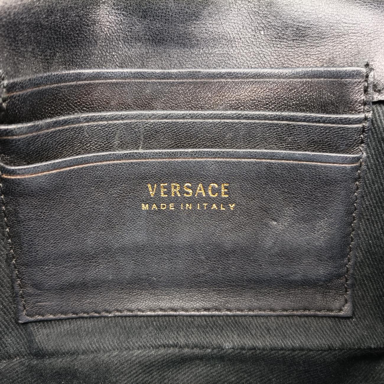 Devotion Black Leather ディヴォ―ション ブラック レザー