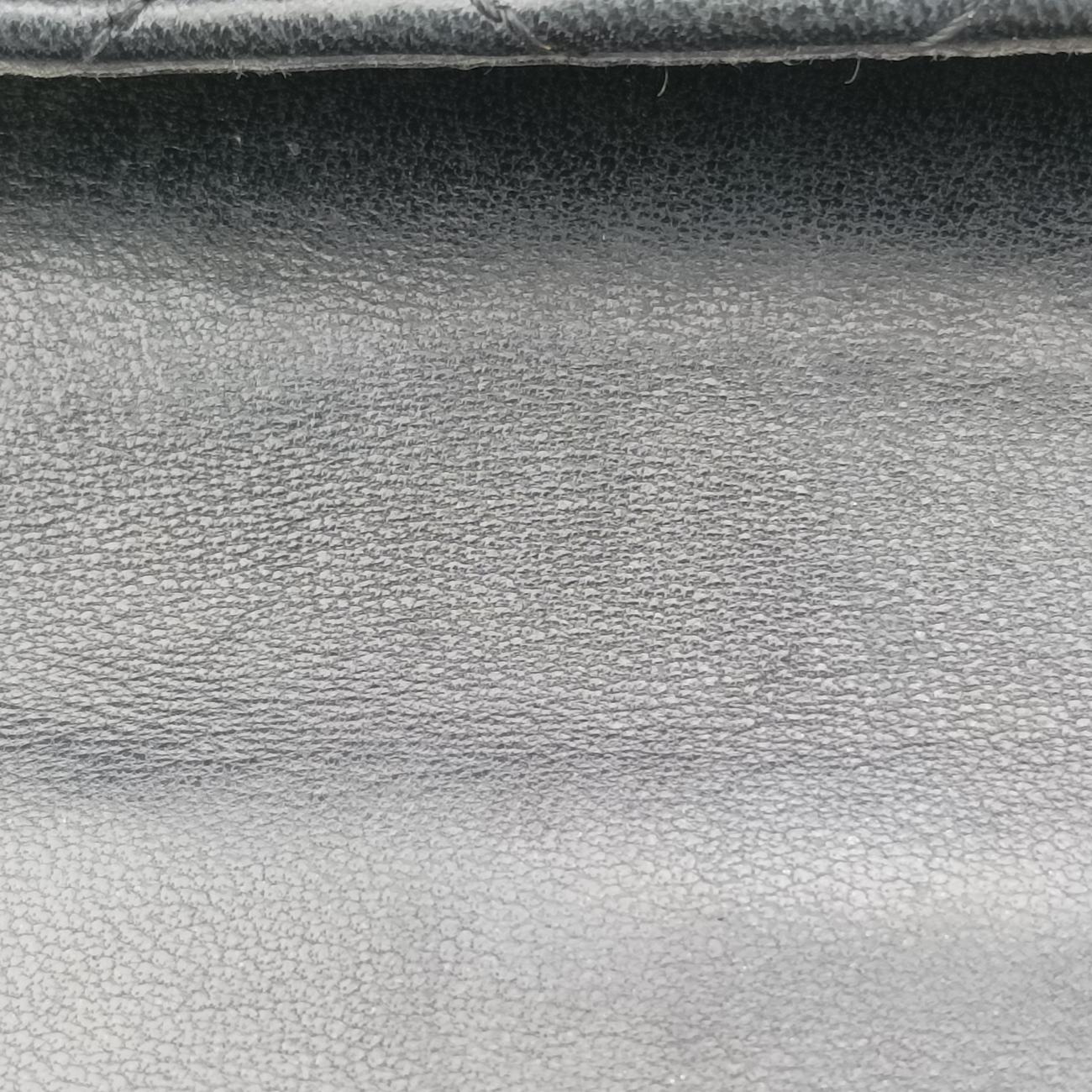 Devotion Black Leather ディヴォ―ション ブラック レザー