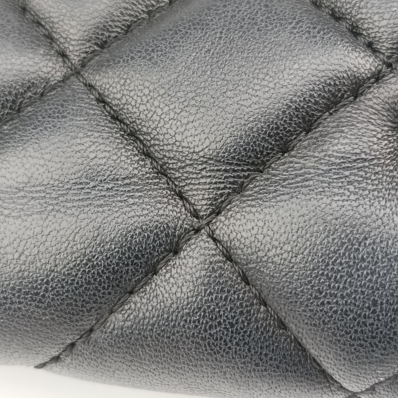 Devotion Black Leather ディヴォ―ション ブラック レザー