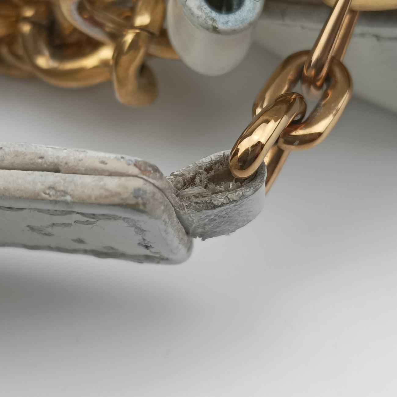 New Wave Camera White Leather M53863 TR1139 ICチップニューウェーブカメラ ホワイト レザー M53863 TR1139 ICチップ