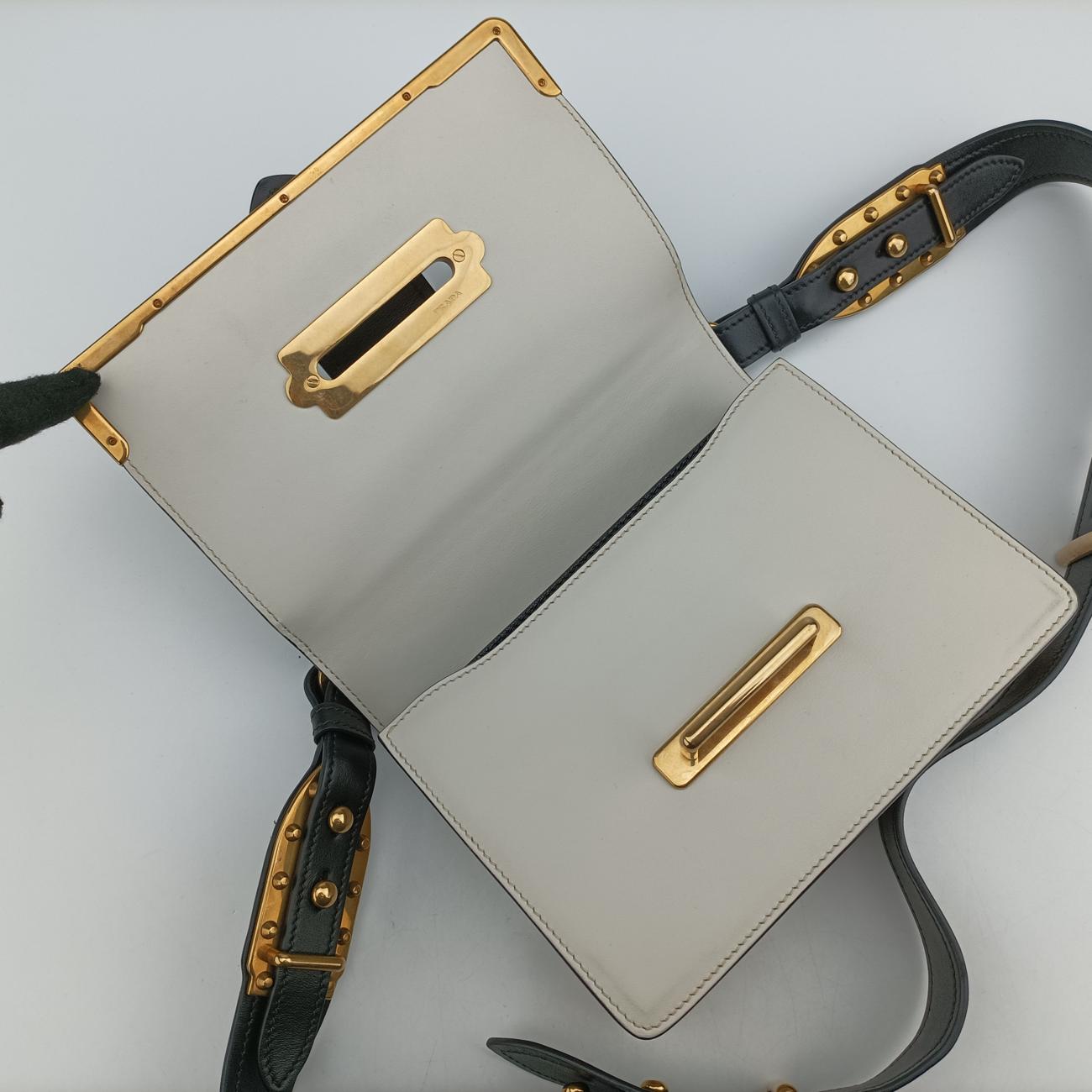 Cahier Black×white Leather×SAFFIANO Leather 1BD045 25カイエ ブラック×ホワイト レザー×サフィアーノレザー 1BD045 25