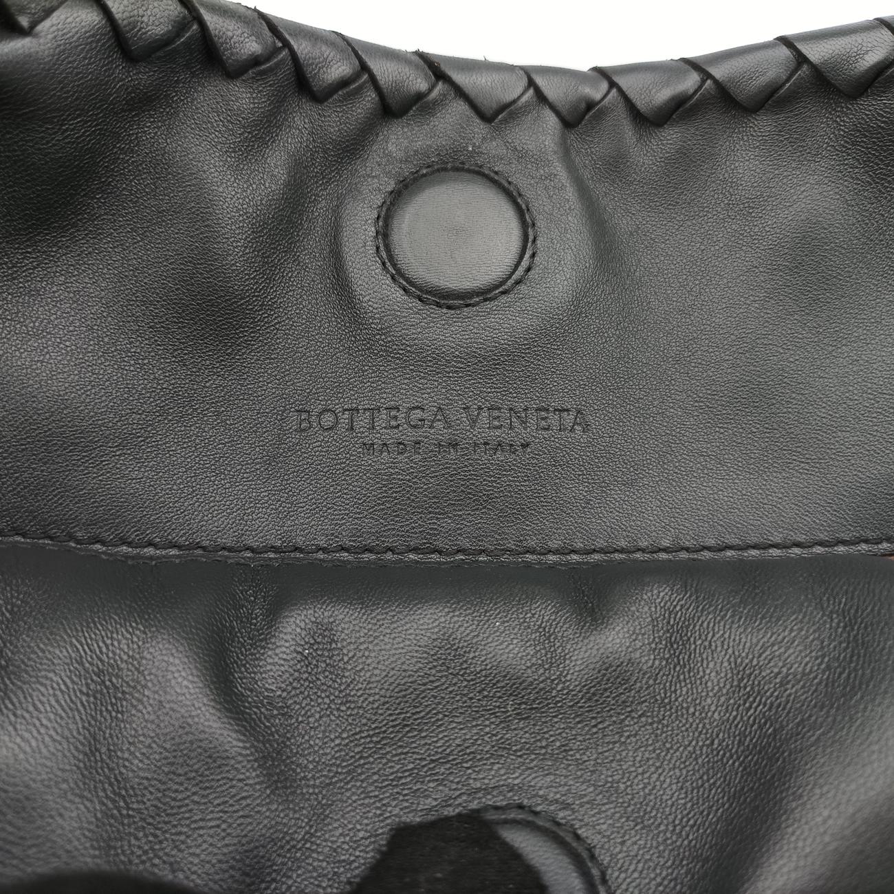 Duo Intrecciato Black lambskin B03448063Qデュオ イントレチャート ブラック ラムスキン B03448063Q