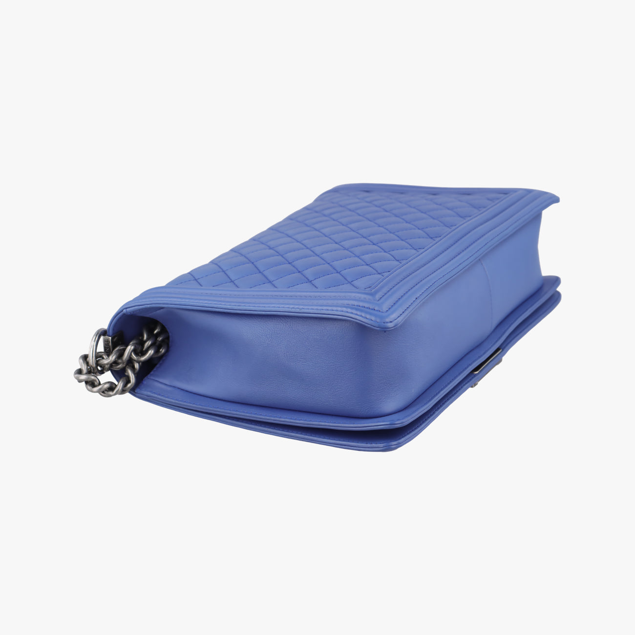 BOY CHANELBluelambskinA6708717953357ボーイシャネルブルーラムスキンA6708717953357