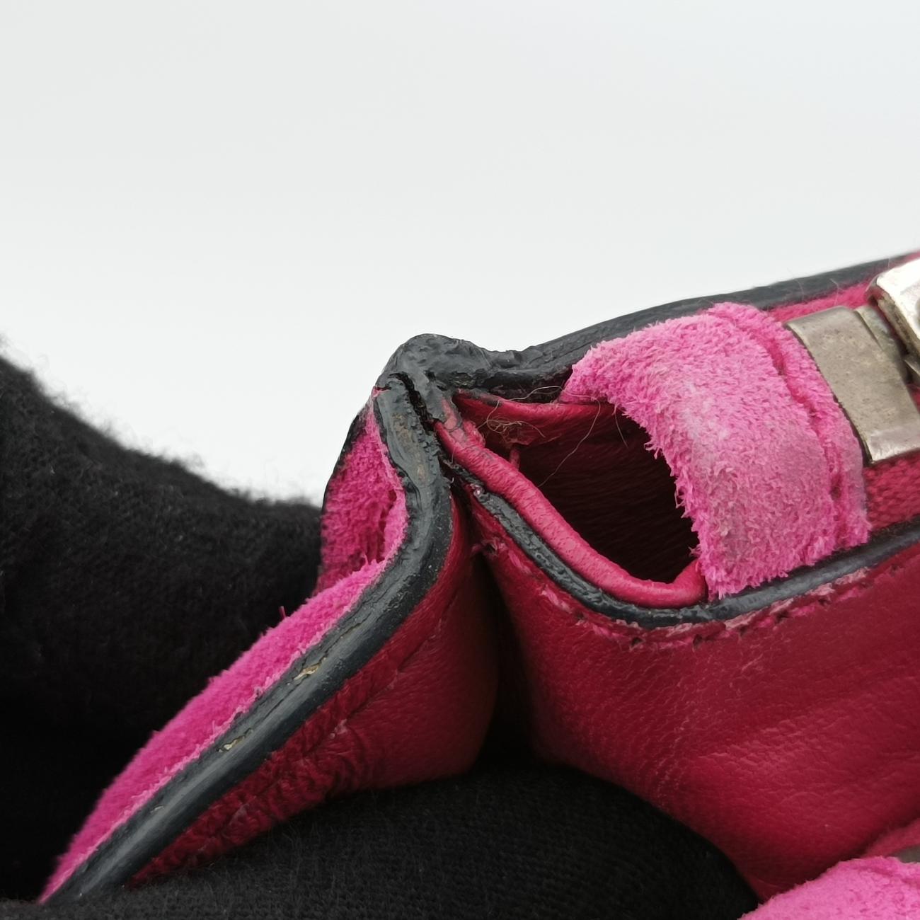 Twin Pocket Rose suede 31/E三角ロゴ ツインポケット ローズ レッド スエード BN2625 31/E