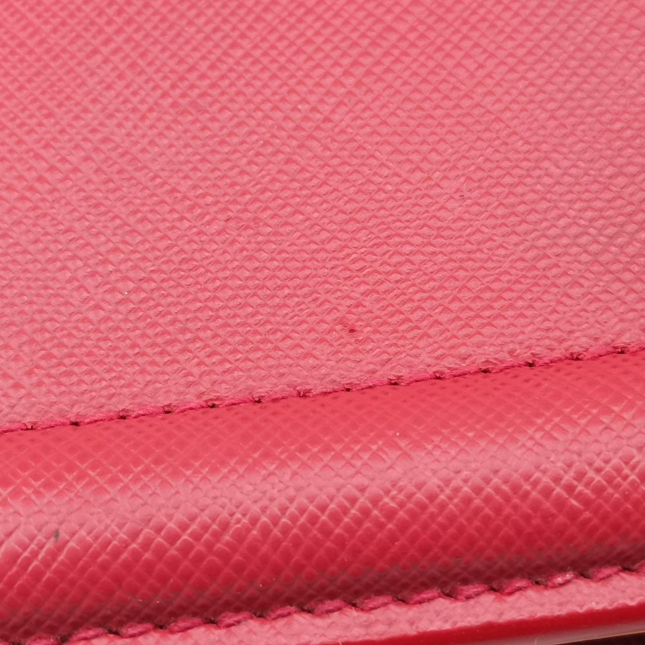 Vernice Parabole Red SAFFIANO Leather 25ヴェルニス パラボレ レッド サフィアーノレザー 25