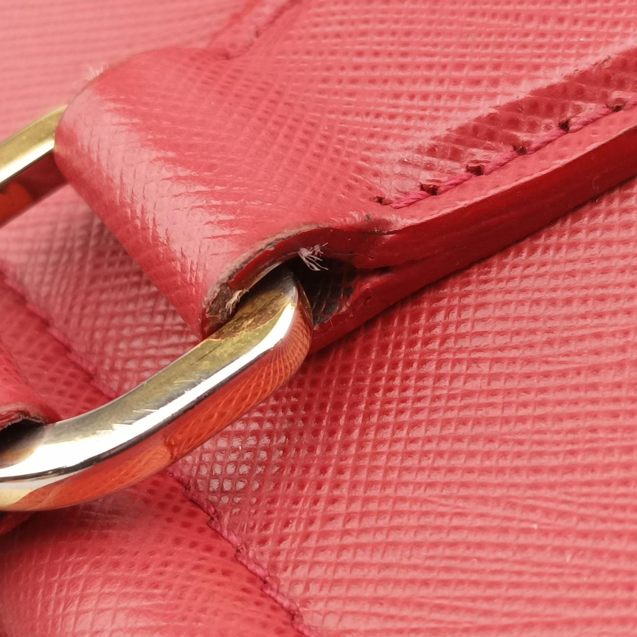 Vernice Parabole Red SAFFIANO Leather 25ヴェルニス パラボレ レッド サフィアーノレザー 25