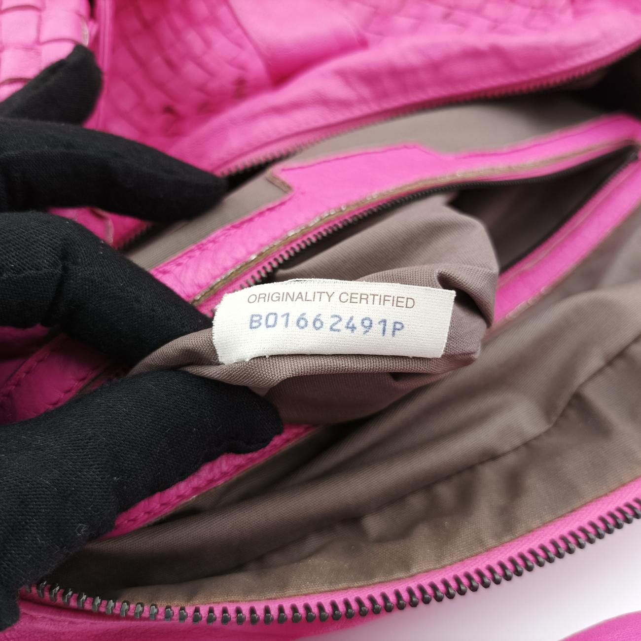 Intrecciato Pink lambskin B01662491Pイントレチャート ピンク ラムスキン B01662491P