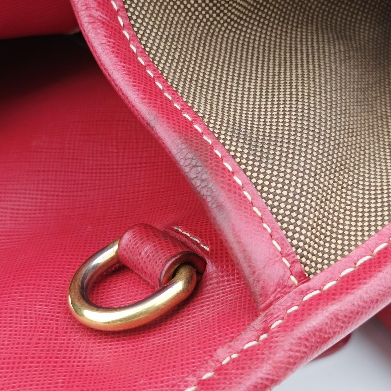 Logo JacquardBeige×redCanvas × SAFFIANO LeatherBN2254194ロゴ ジャカード
ベージュ×レッドキャンバス×サフィアーノレザーBN2254194