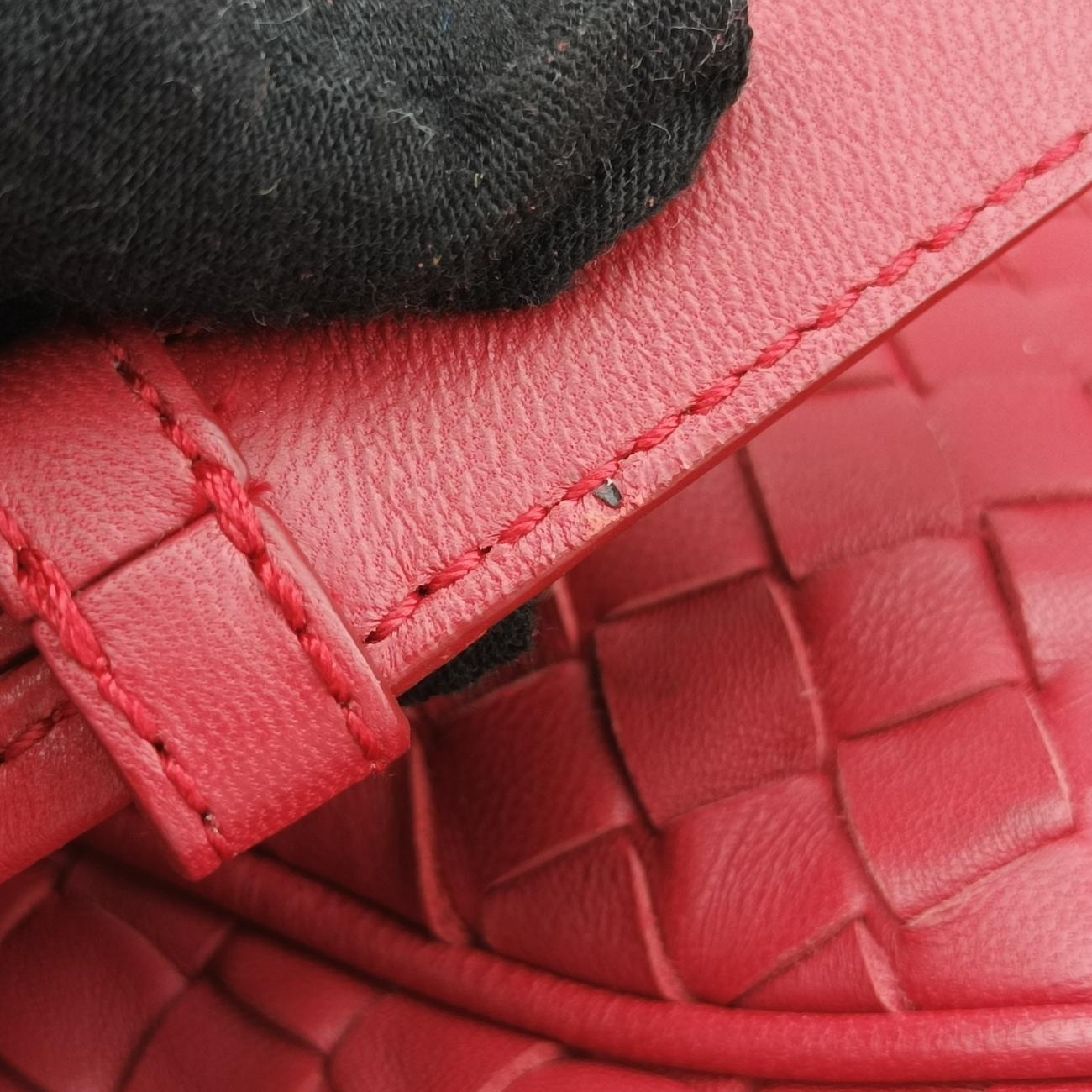Intrecciato Red lambskin B00903924Uイントレチャート レッド ラムスキン B00903924U