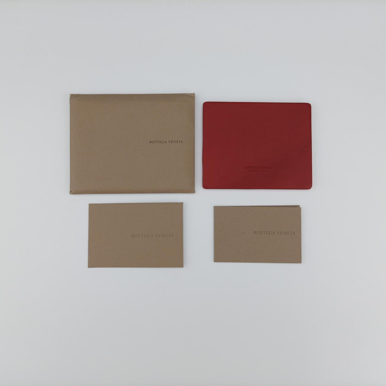 Intrecciato Red lambskin B00903924Uイントレチャート レッド ラムスキン B00903924U