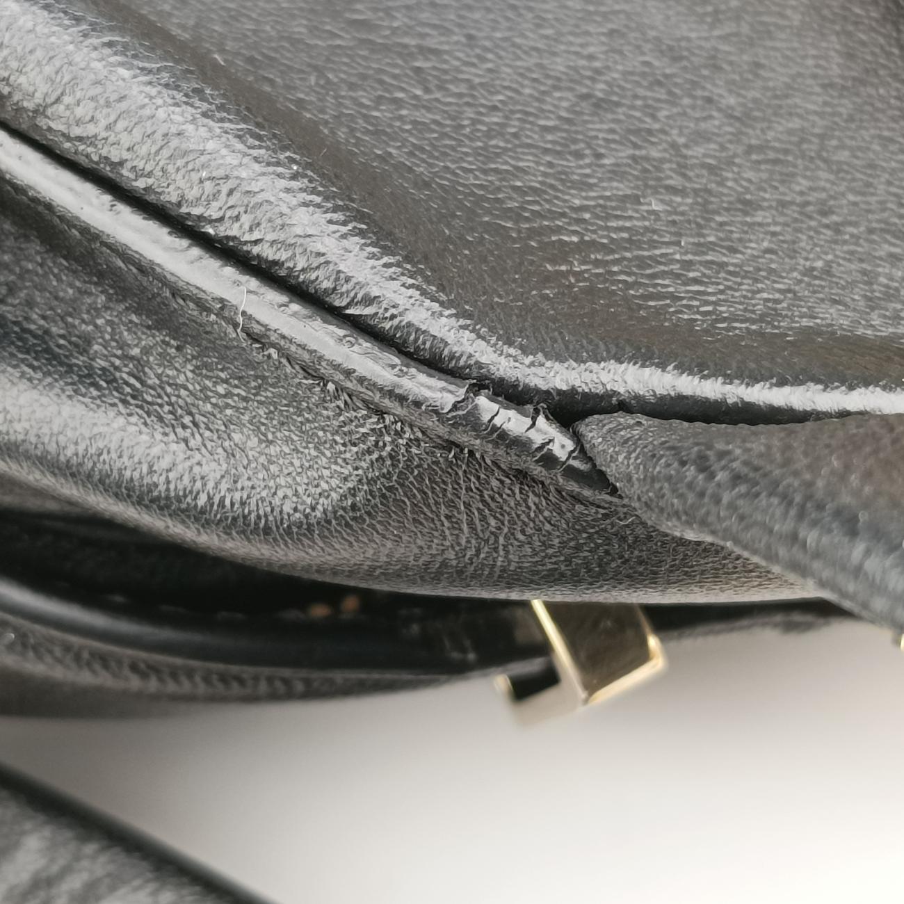 La Medusa Black Leather CLG 215 472 079 702ラ メドゥーサ ブラック レザー CLG 215 472 079 702