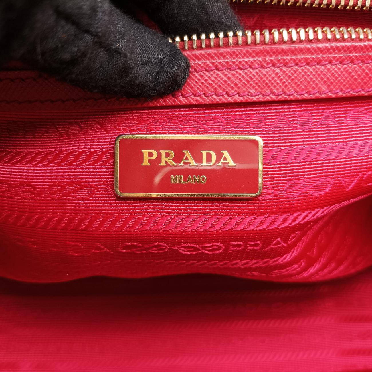 Galleria Red SAFFIANO Leather BN1801 64ガレリア レッド サフィアーノレザー BN1801 64