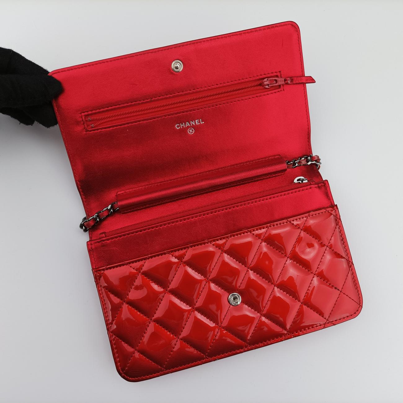 BOY CHANEL Red Patent 19500991ボーイシャネル レッド パテント A68911 19500991