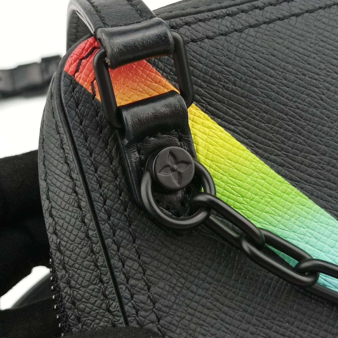 Danube Messenger black×RAINBOW Taiga CA1189 ICチップダヌーブメッセンジャー ブラック×レインボー タイガ M30332 CA1189 ICチップ