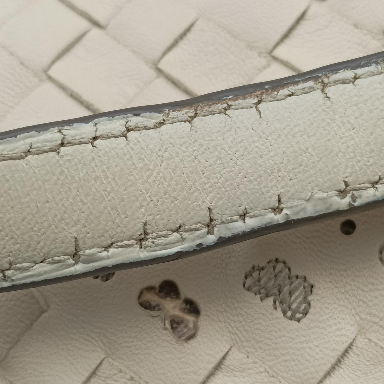 Python Mini Chester Intrecciato Ivory lambskin B07289012Cパイソン ミニチェスタ  イントレチャート アイボリー ラムスキン B07289012C