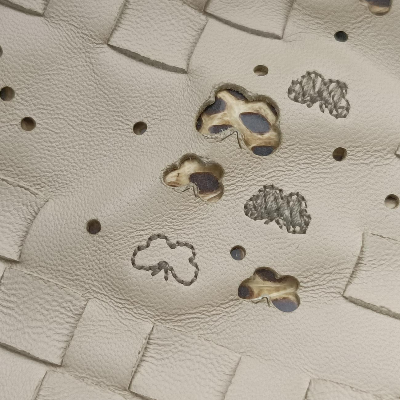 Python Mini Chester Intrecciato Ivory lambskin B07289012Cパイソン ミニチェスタ  イントレチャート アイボリー ラムスキン B07289012C