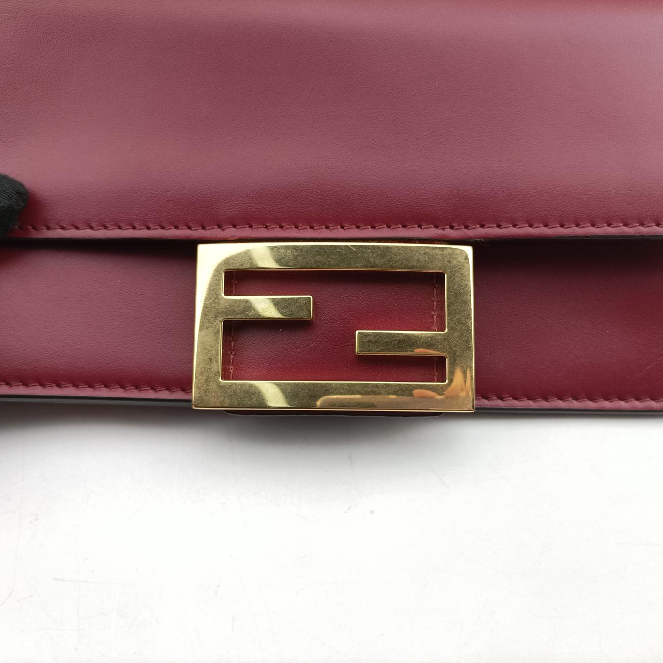 Baguette Mini Burgundy Leather 8BS039-AAIW-209-0189バゲット ミニ ワインレッド レザー 8BS039 8BS039-AAIW-209-0189
