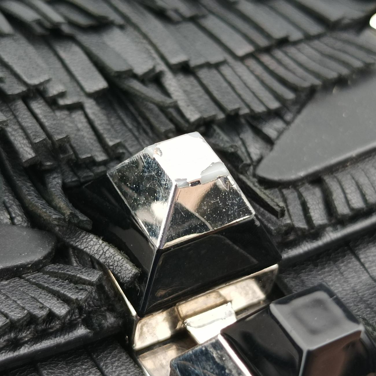 Studded Kan I Black Leather 8M0381 8M0381.3OZ 179.0189スタッズ キャナイ ブラック レザー 8M0381 8M0381.3OZ 179.0189