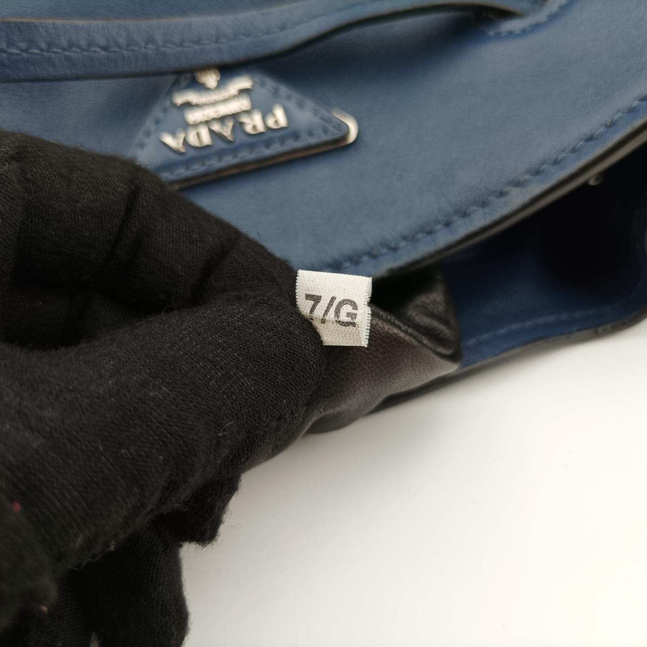 Tassel Drawstring Bucket Blue leather BR5069 7/Gタッセル ドローストリング バケツ ブルー レザー BR5069 7/G