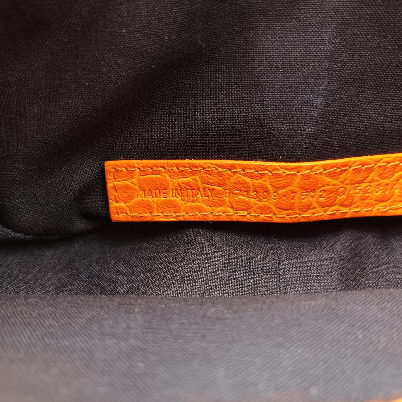 Le Cagole Orange lambskin 671309.7512.Q.528147ルカゴール オレンジ ラムスキン 671309.7512.Q.528147