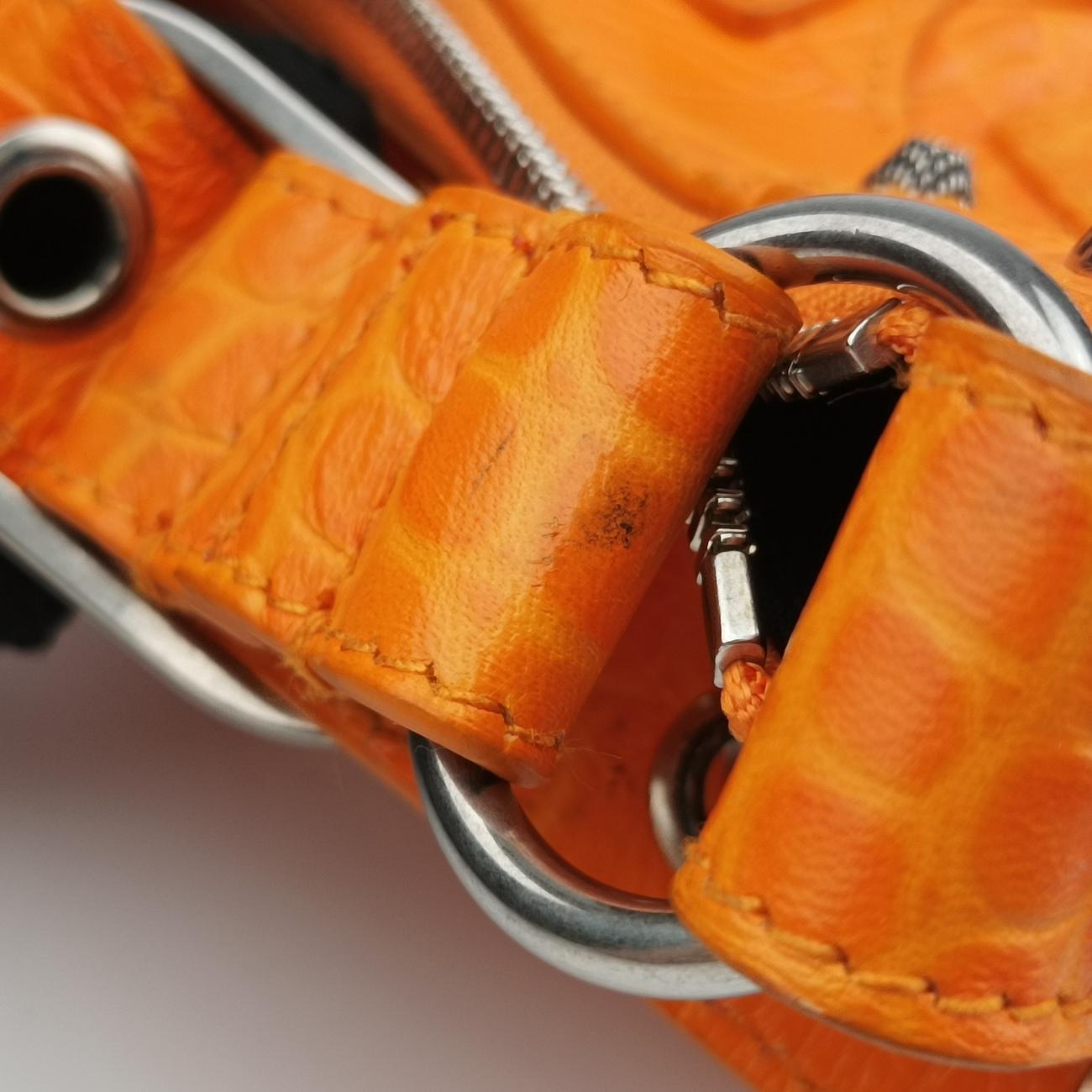 Le Cagole Orange lambskin 671309.7512.Q.528147ルカゴール オレンジ ラムスキン 671309.7512.Q.528147