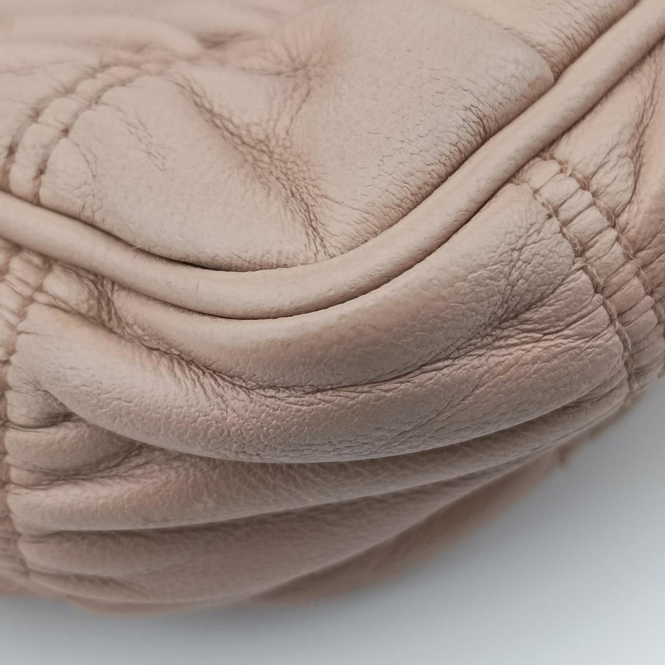 Gaufre Logo FlapPinkNappa LeatherBT09397/Qギャザーピンクナッパレザー BT09397/Q