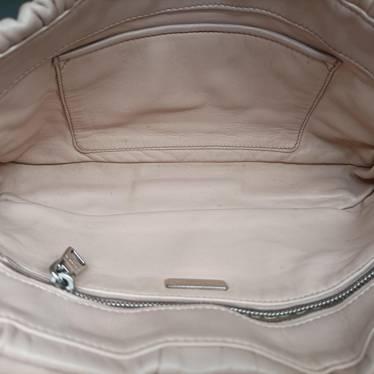 Gaufre Logo FlapPinkNappa LeatherBT09397/Qギャザーピンクナッパレザー BT09397/Q