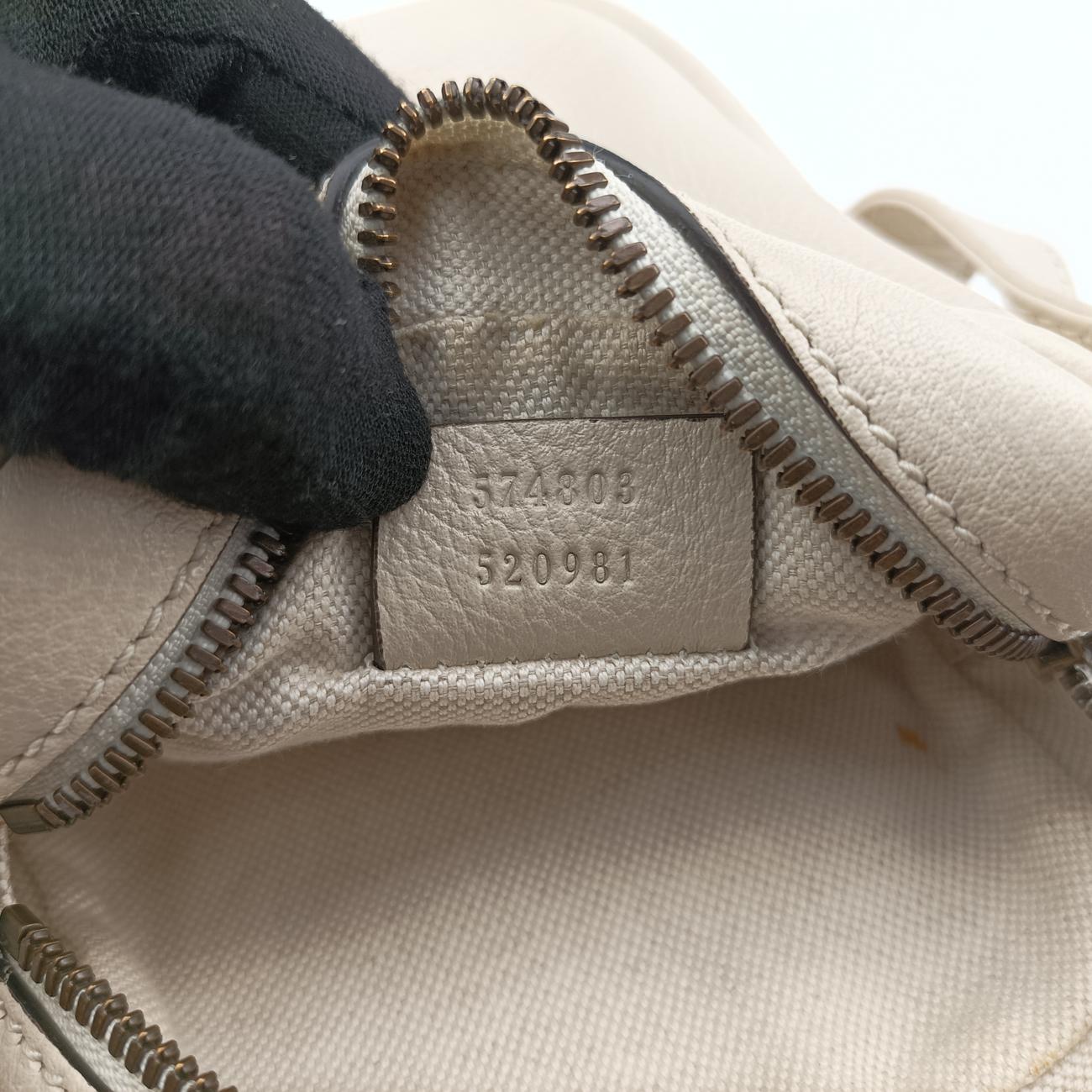 Print Messenger White Leather A028973505プリントメッセンジャー ホワイト レザー 574803 A028973505