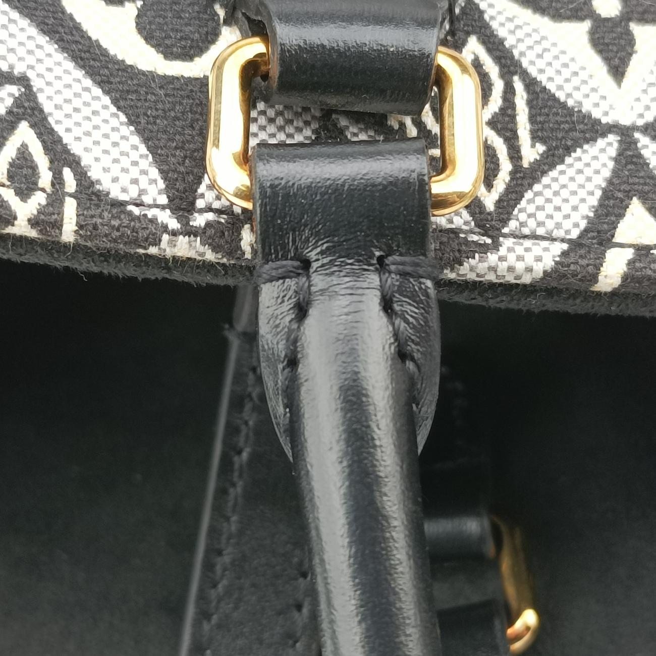 On the Go GM Gris Jacquard M57207 FL4230オンザゴーGM  グリ ジャガード M57207 FL4230