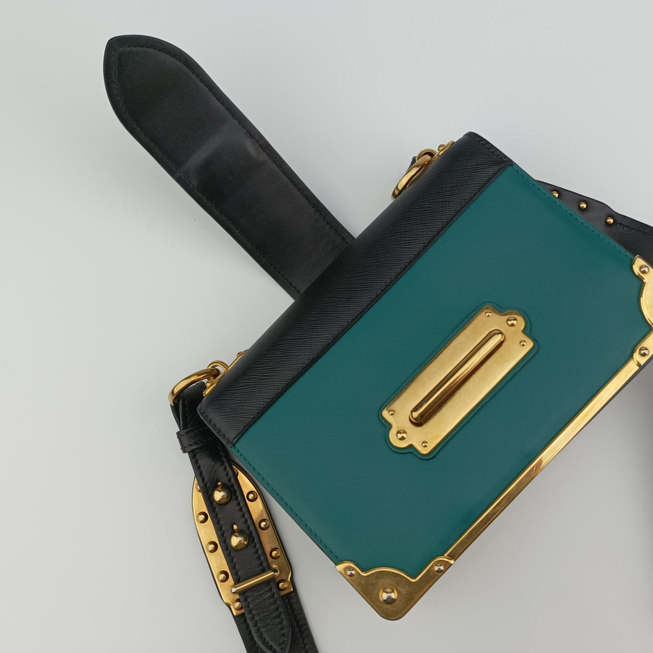 Cahier Green×black Leather 1BD045 25カイエ グリーン×ブラック レザー 1BD045 25